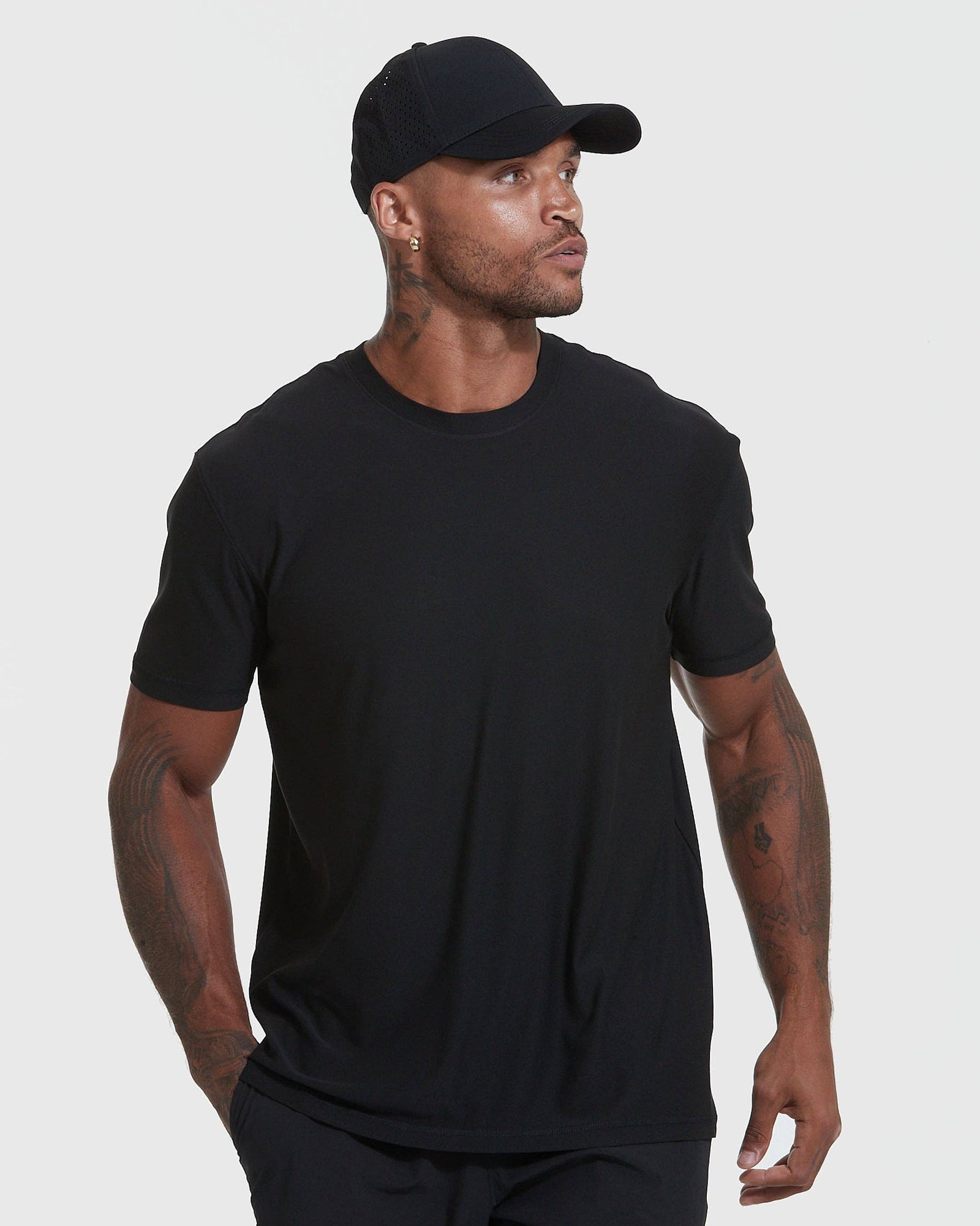 True Classic - Short Sleeve T-Shirt | Active | Crew Neck | Black: XL